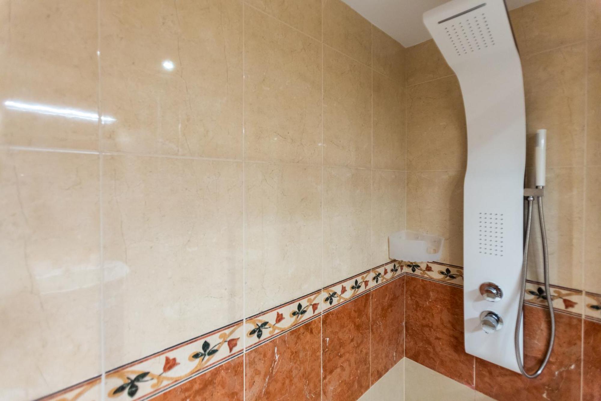 Bonito Apartamento En Primera Linea De Playa Estepona Dış mekan fotoğraf